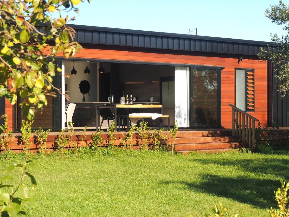 Pinot Longbox - Martinborough Holiday Home Экстерьер фото