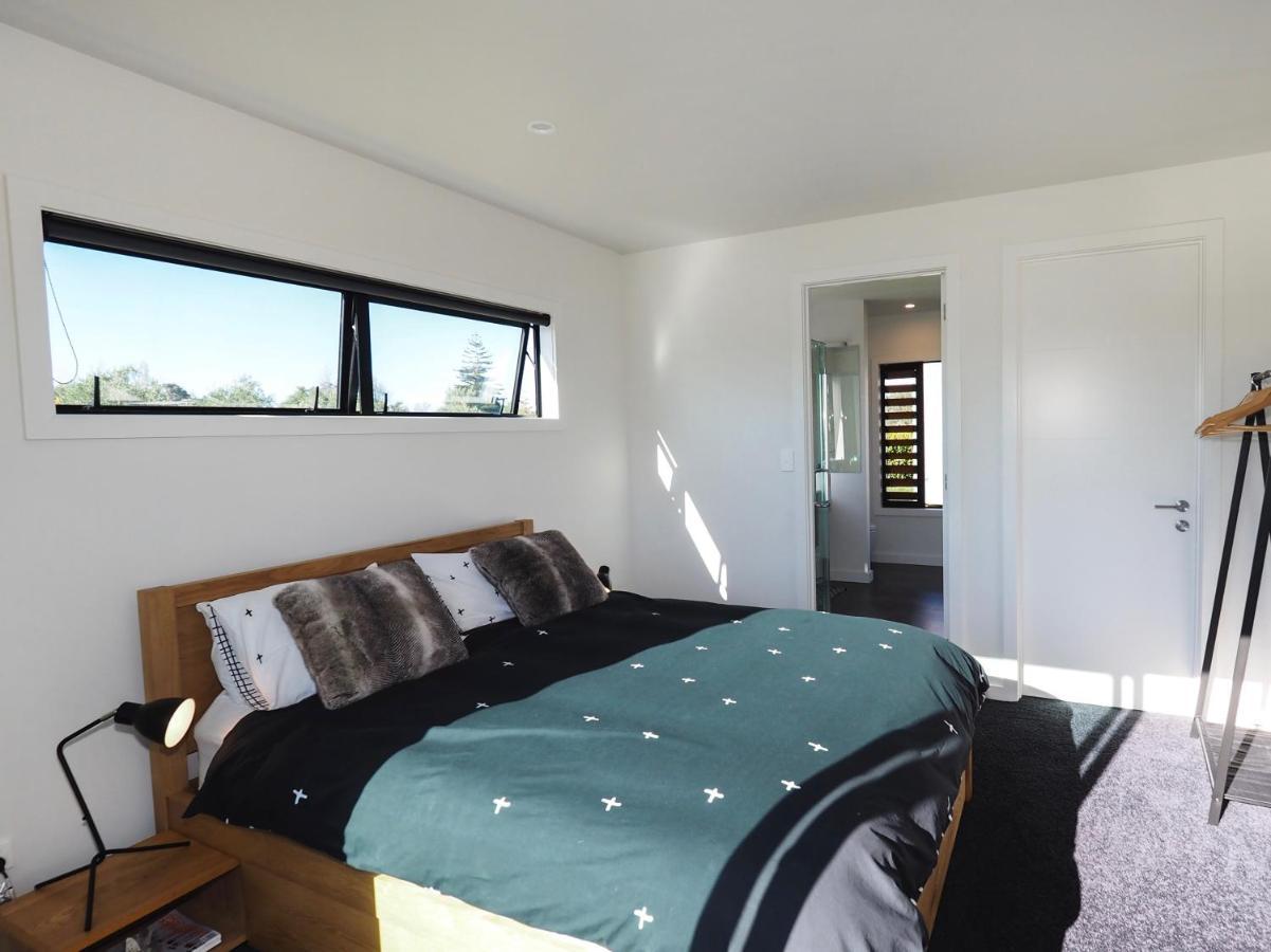 Pinot Longbox - Martinborough Holiday Home Экстерьер фото
